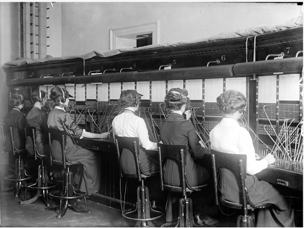 telephone operators in Durban, South Africa, circa 1915 